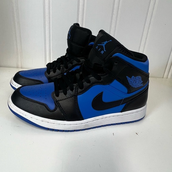 Nike Other - Nike Men's Blue and Black Jordan 1 Mid Size 8